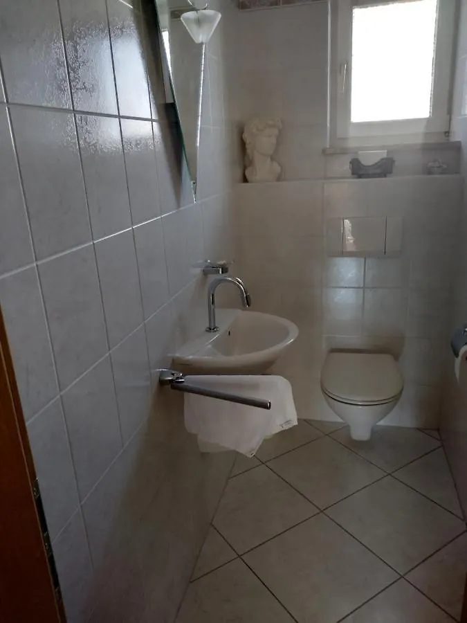Apartment Komfortable Ferienwohnung In Unterbrunnenreuth Ingolstadt Germany